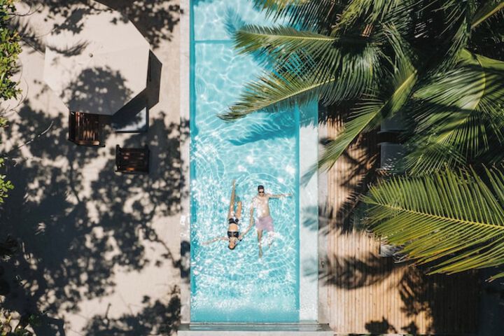 Pool 64 of 114