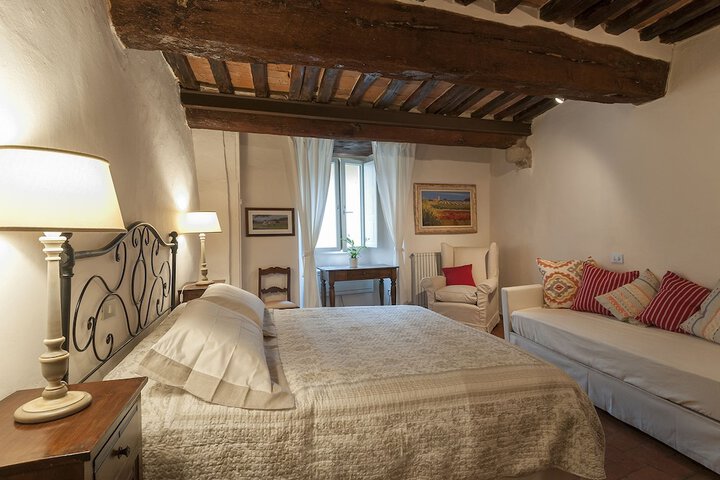 B & B Arena di Lucca in Lucca