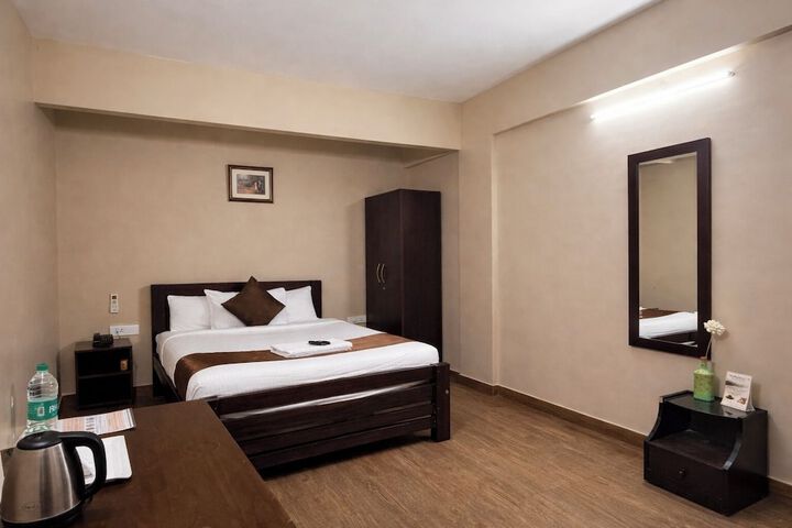 Room 15 of 43
