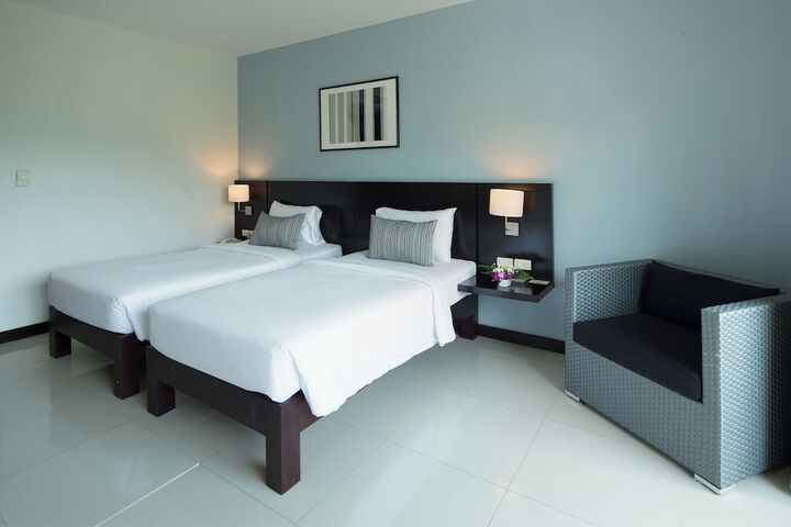 Room 15 of 51