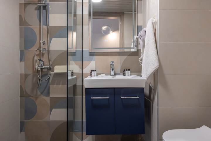 Bath Photo