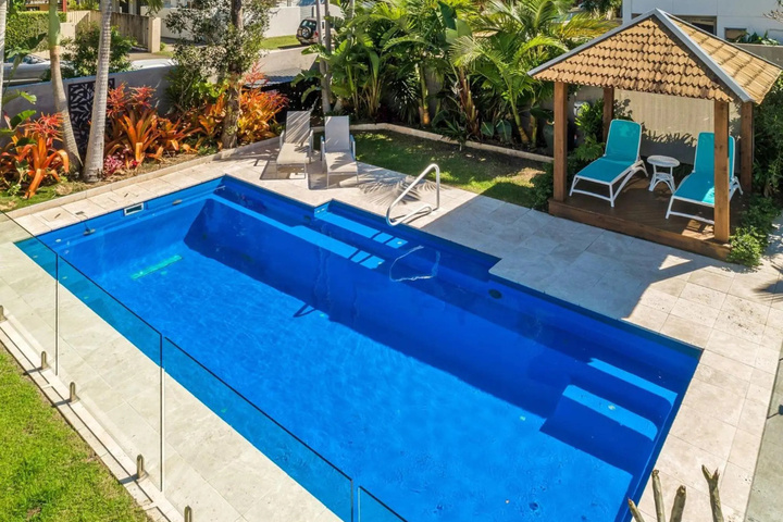 Pool 8 of 15