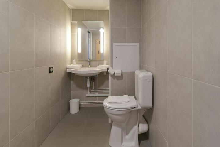 Photo 28