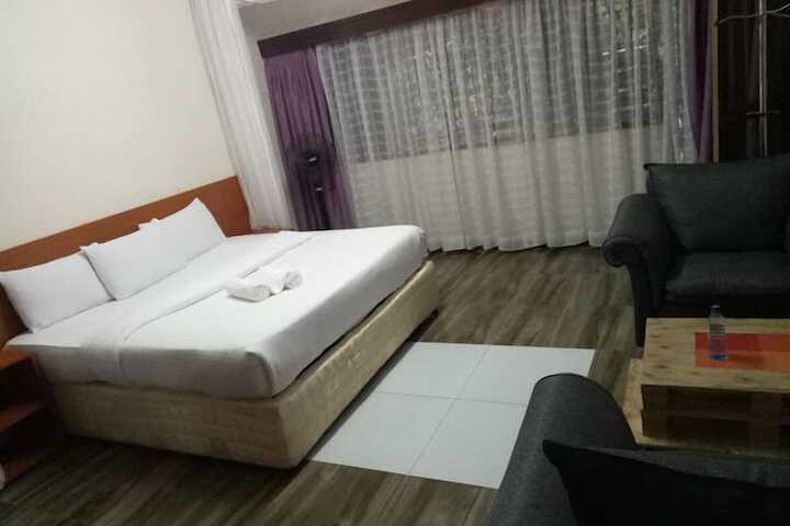 Room 7 of 46