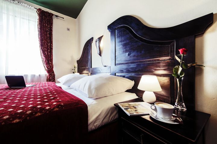Room 21 of 59