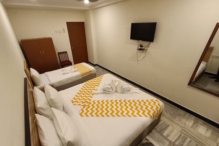 Room 19 of 93