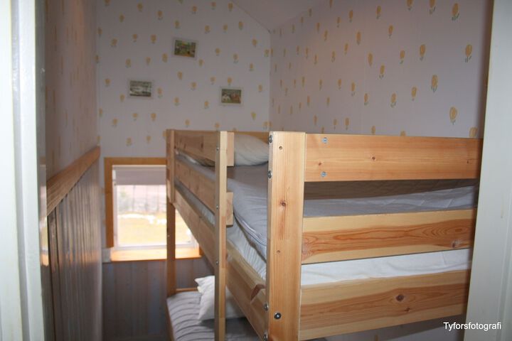Room 3 of 57