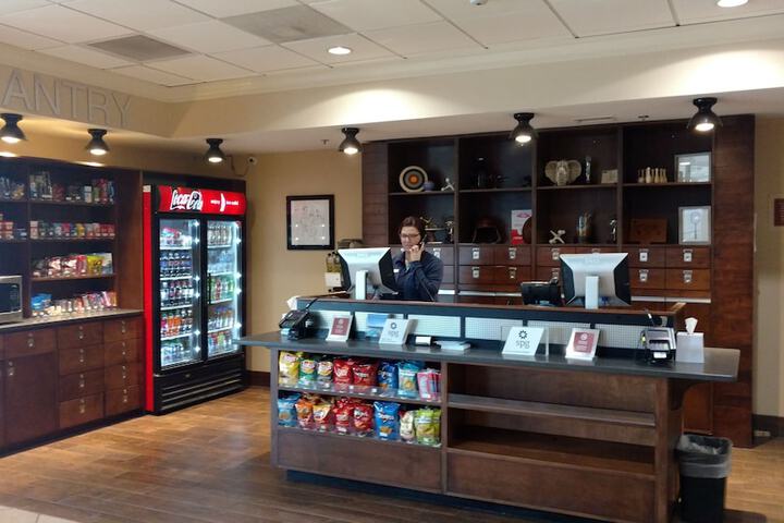 Snack bar