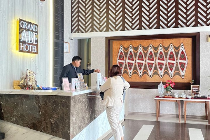 Hotel Lobby