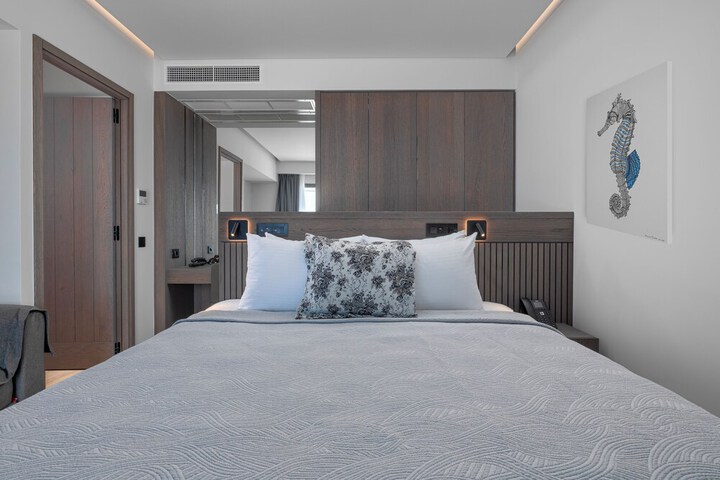 Room 38 of 260