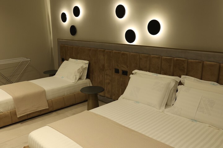 Room 30 of 88