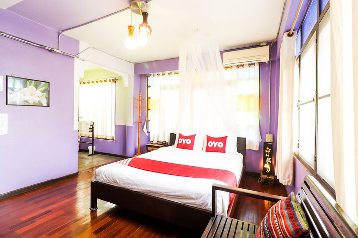 Room 3 of 37
