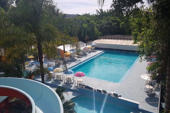 Pool 27 of 50
