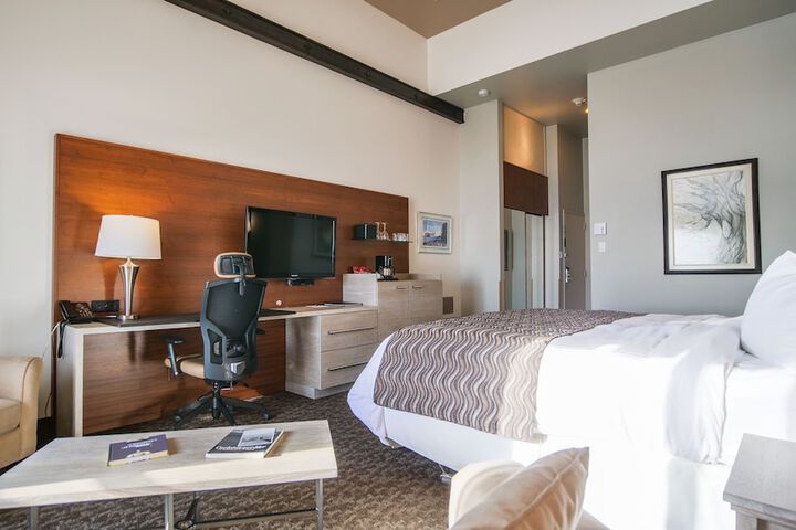 Room 25 of 140