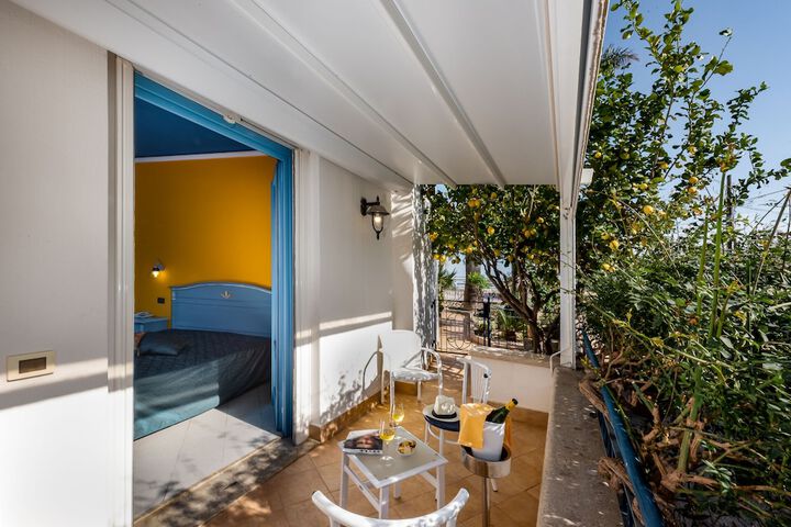 Terrace/Patio 16 of 44