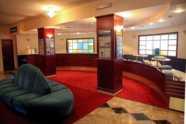 Lobby Entry
