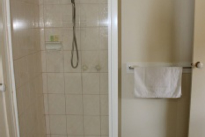 Room 190 of 228