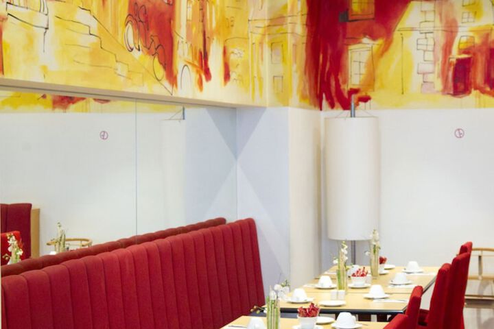 Breakfast area