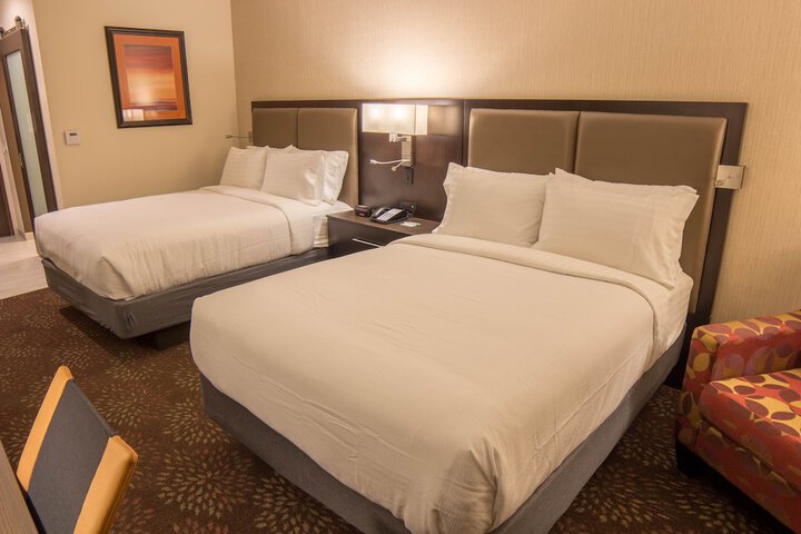 Room 8 of 21
