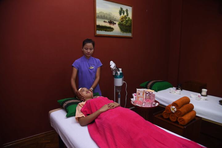 Spa 38 of 63