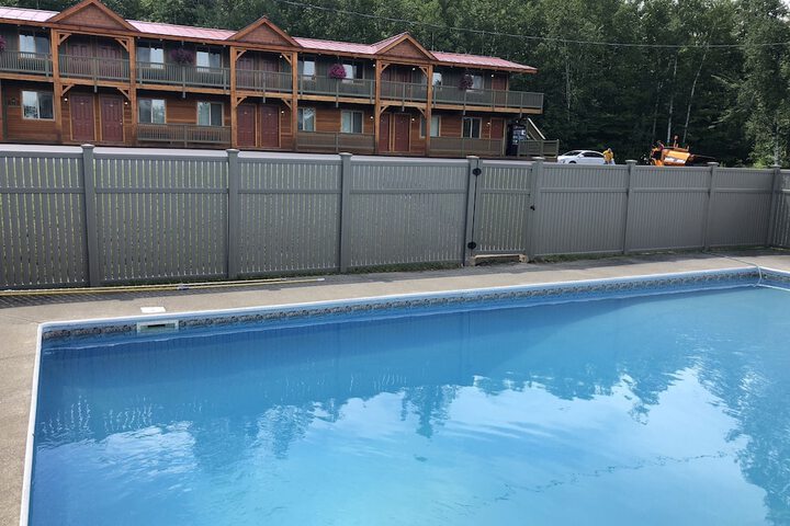 Pool 8 of 26