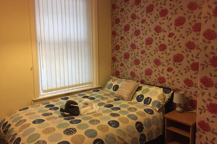 Room 11 of 22