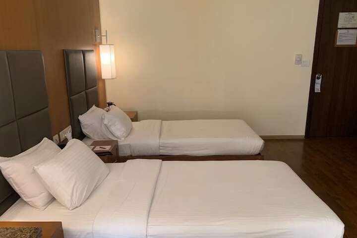 Room 3 of 18