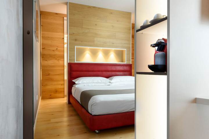 Room 13 of 53
