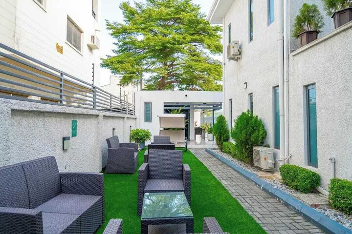 Terrace/Patio 41 of 43