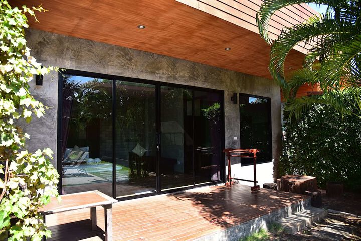 Terrace/Patio 8 of 34
