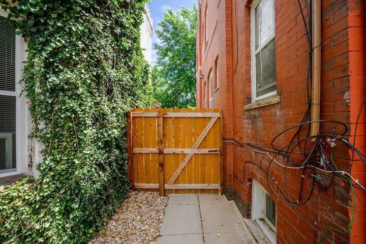 Property Grounds 24 of 27