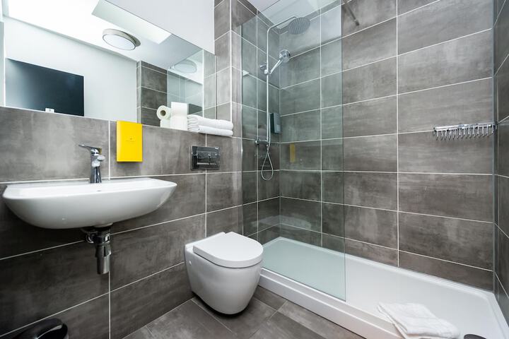 Bath Photo