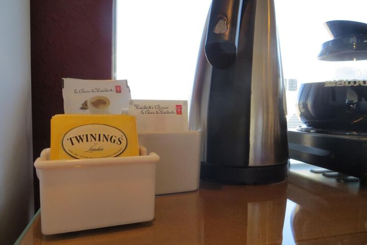 Breakfast/Coffee Service 36 of 58