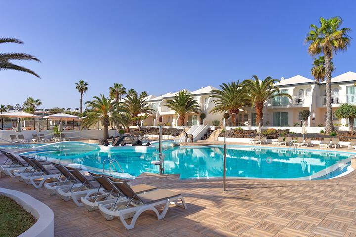 Pool Hotel
