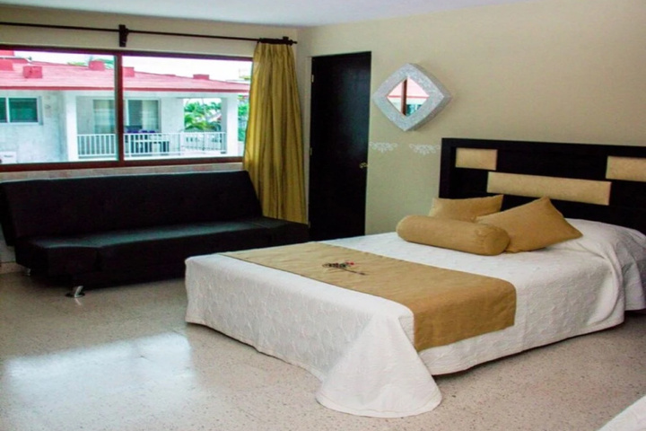 Room 5 of 22