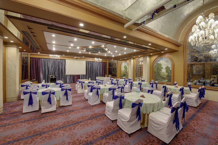 Ballroom/Hall 64 of 67