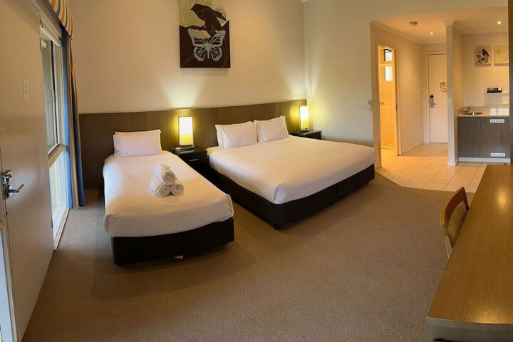Room 19 of 33