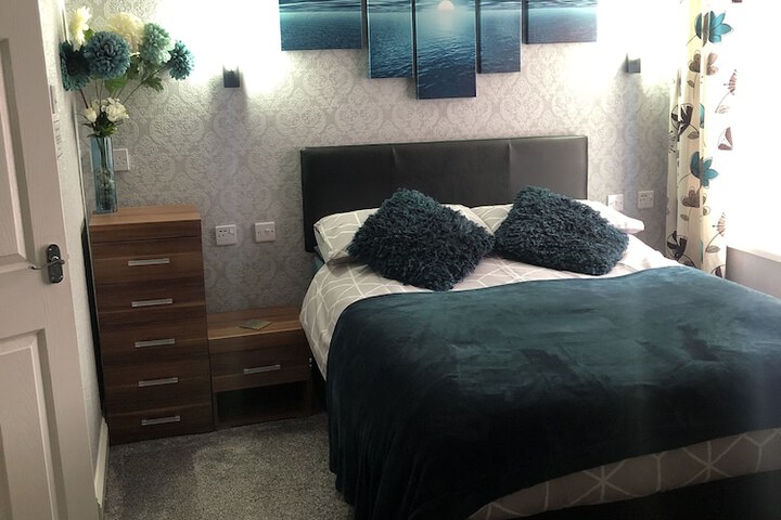 Room 8 of 30