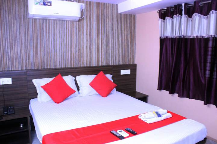 Room 9 of 39
