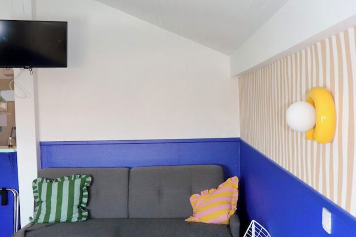 Room 12 of 48