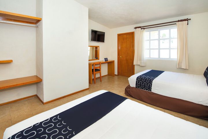 Room 21 of 36