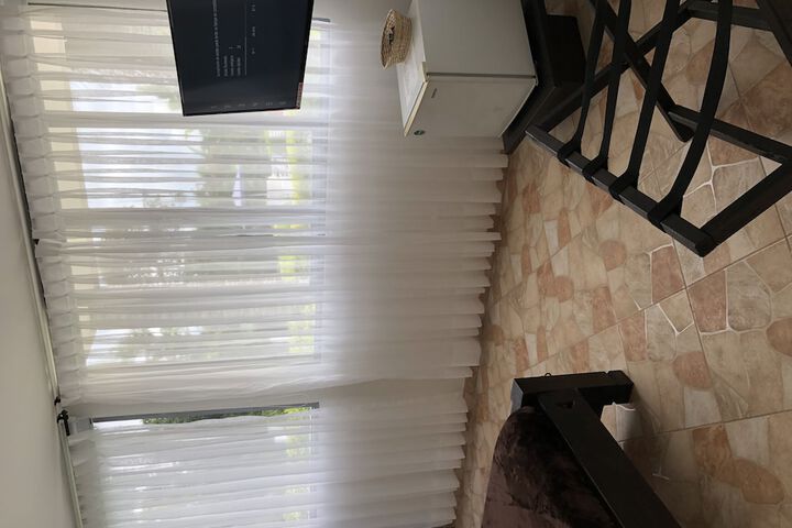 Room 34 of 59
