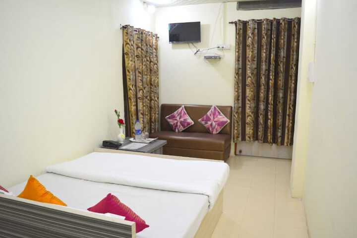 Room 14 of 46