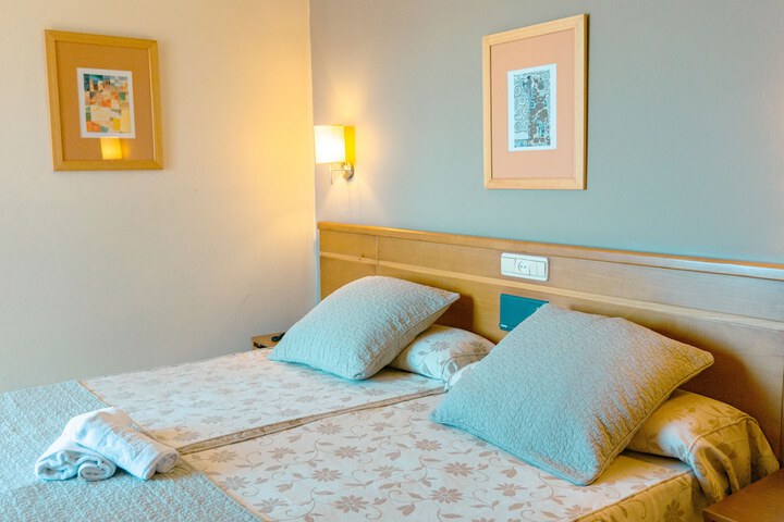 Room 12 of 57