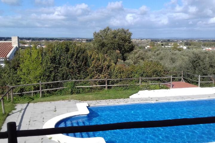 Pool 20 of 49
