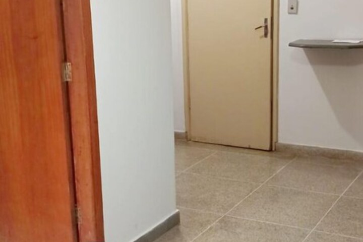Room 13 of 29