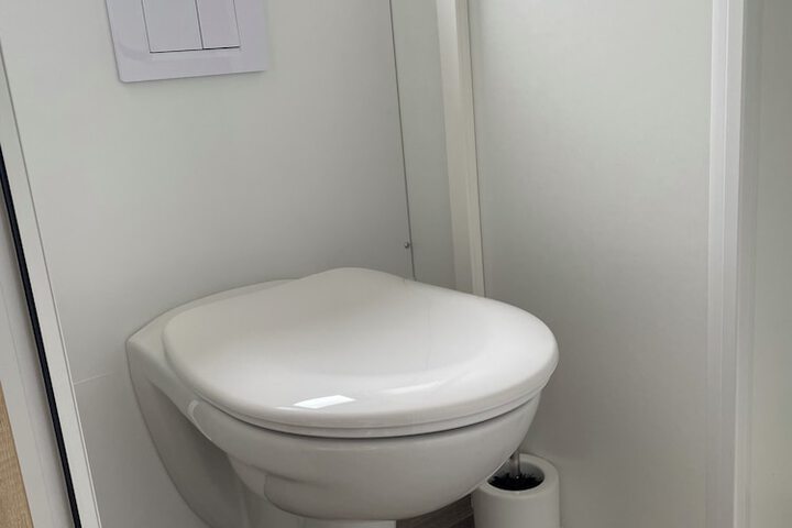 Room 14 of 21