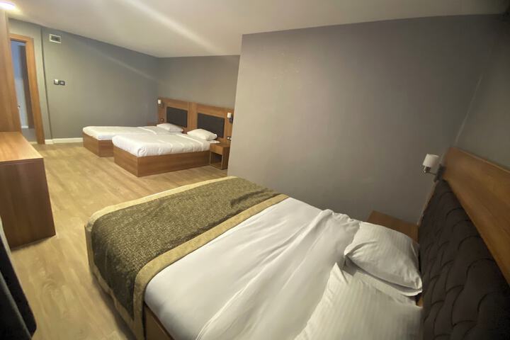 Room 21 of 59