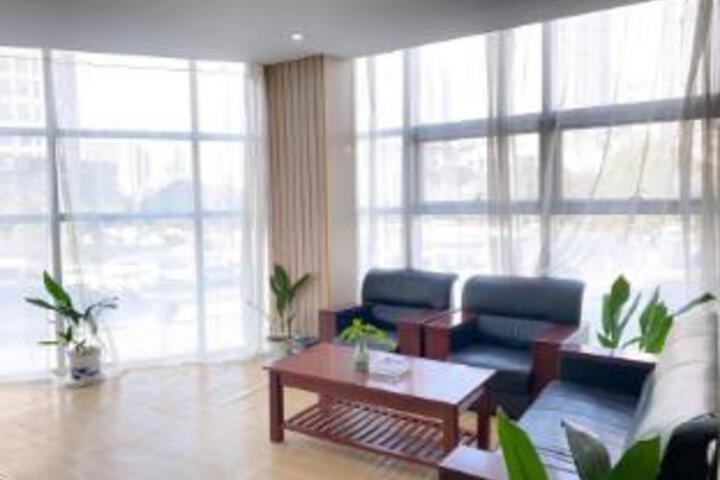 Aden Hotel(Wuxi Xinzhicheng )