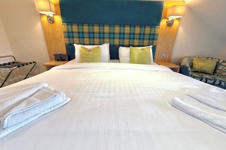 Room 21 of 53